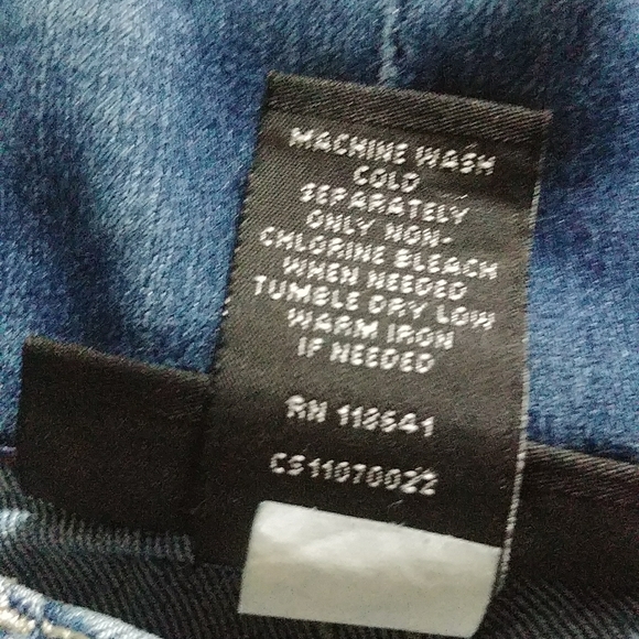 Lane Bryant Distressed Jeans - Picture 12 of 14